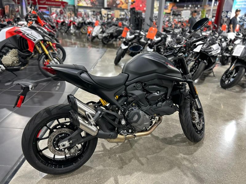 New 2026 Ducati MONSTER 937+ Image 19