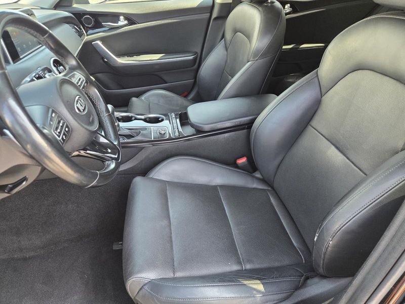 Used 2019 Kia Stinger Base RWD