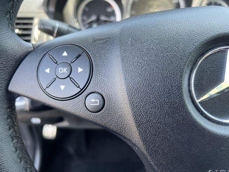 2009 Mercedes-Benz C-Class C 300Image 13