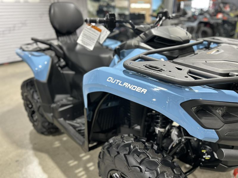 New 2026 Can-Am OUTLANDER MAX XT 700 Image 12