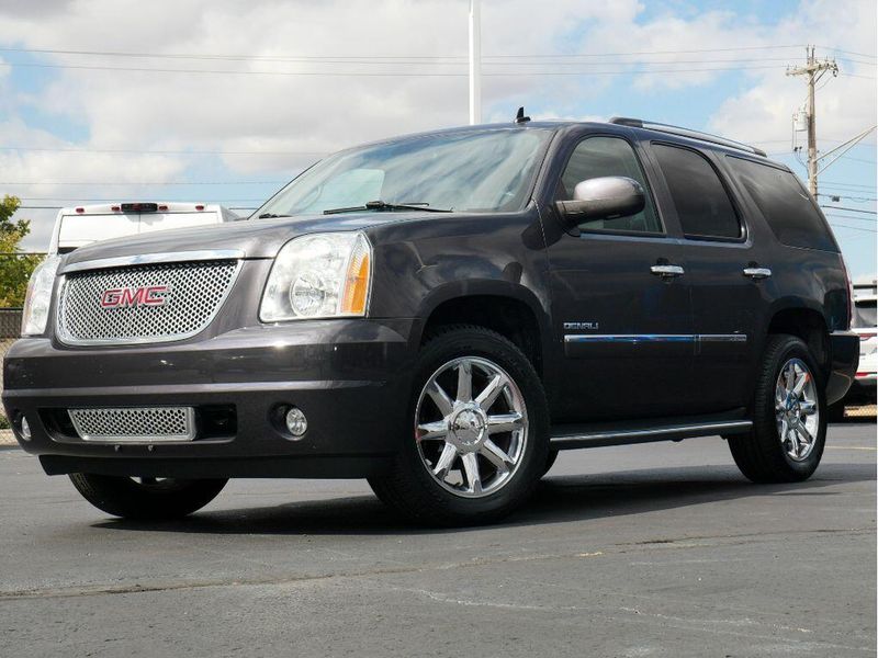 2010 GMC Yukon DenaliImage 11