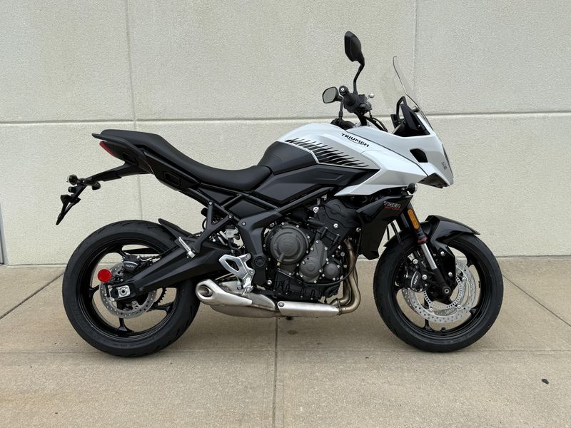 2024 Triumph Tiger Sport 660Image 2