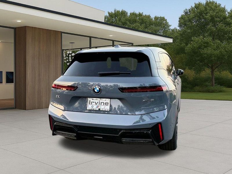New 2026 BMW iX xDrive45Image 9