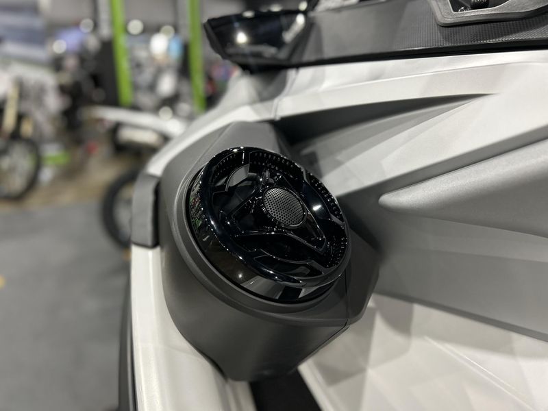 New 2025 Sea-Doo GTX LIMITED 325 (SOUND SYSTEM) Image 2