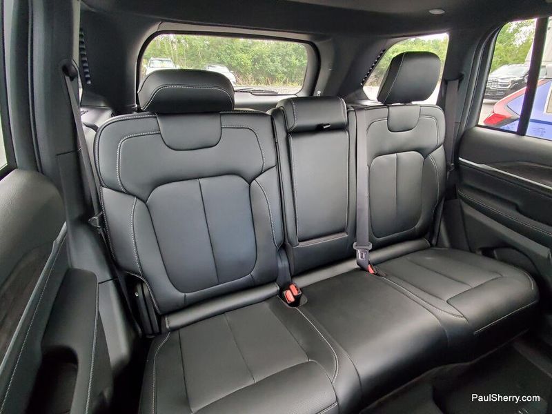 New 2026 Jeep Grand Cherokee Limited Reserve 4x4
