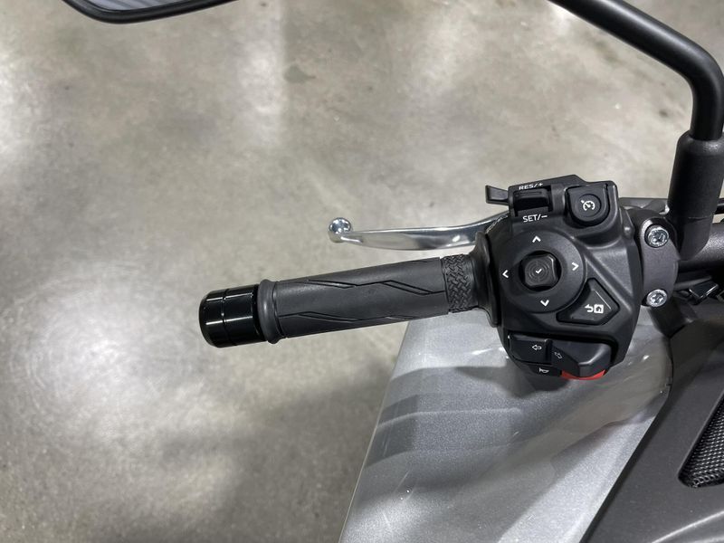 New 2025 Yamaha MT-09 SP Image 33