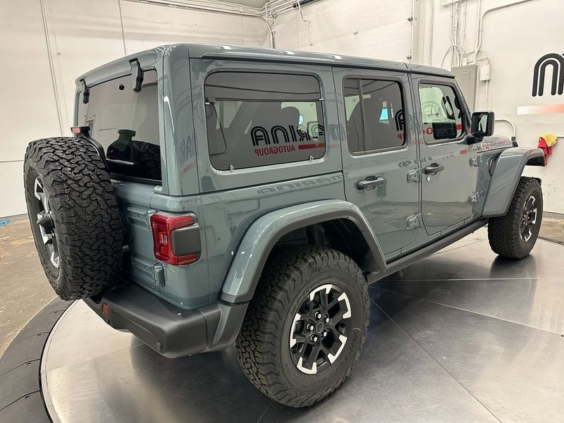 2024 Jeep Wrangler 4-door Rubicon X 4xeImage 10