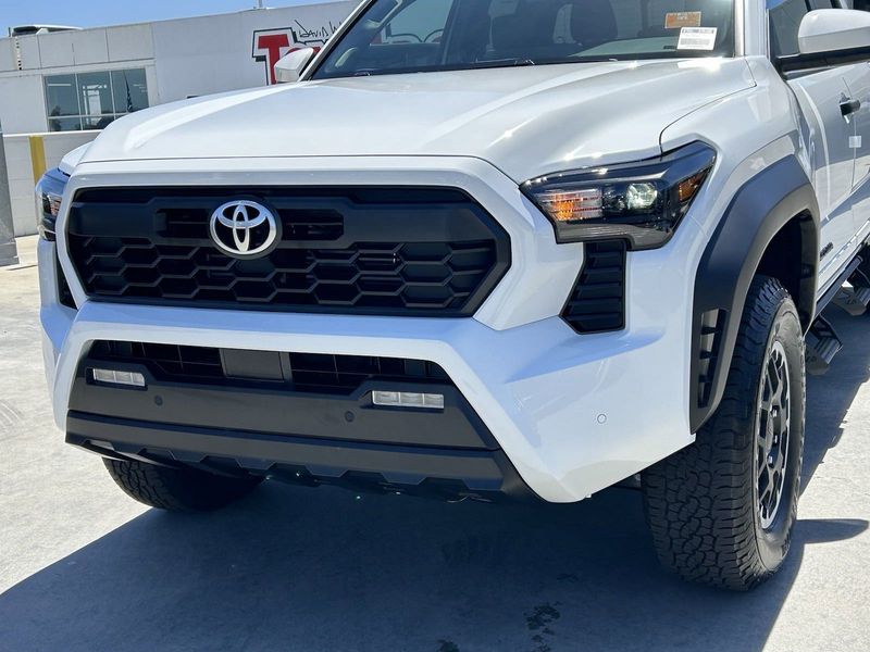 2024 Toyota Tacoma TRD Off RoadImage 7