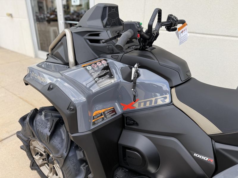 2026 Can-Am OUTLANDER XMR 1000RImage 7