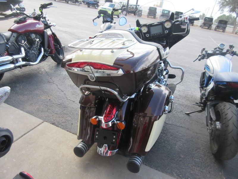 USED 2017 INDIAN MOTORCYCLE ROADMASTER Image 5
