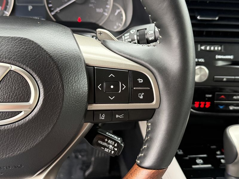 2022 Lexus RX 350Image 26