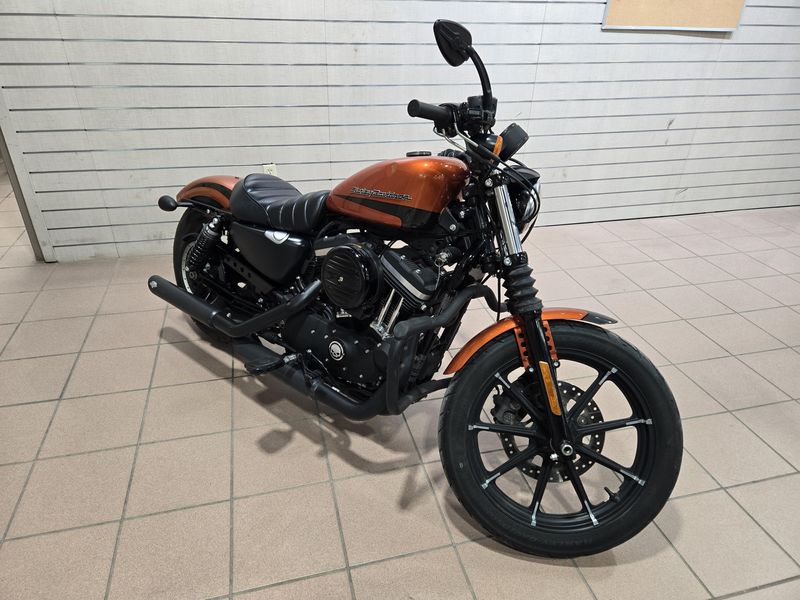 2020 HARLEY SPORTSTER IRON 883 ORANGE Image 1