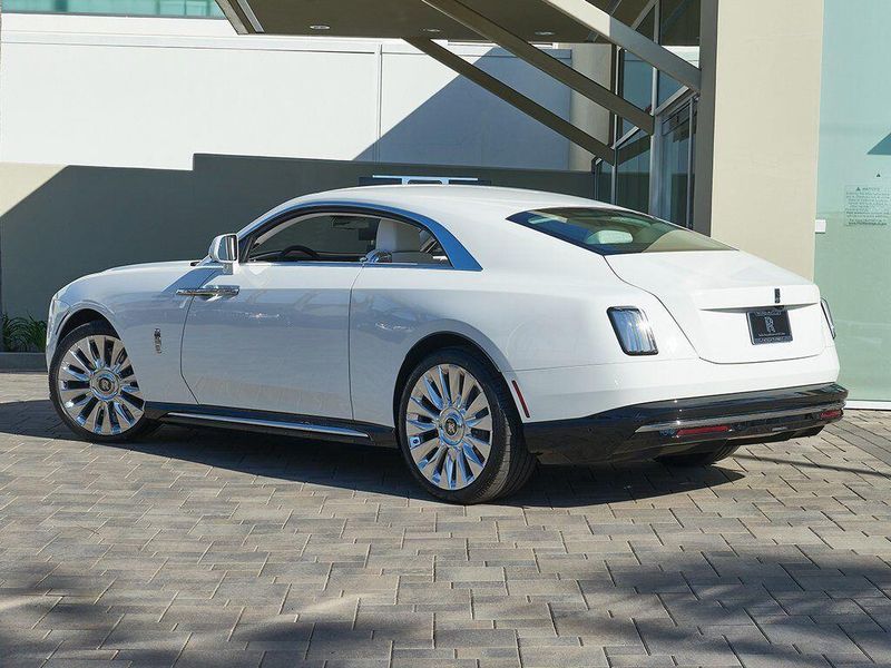 New 2026 Rolls-Royce Spectre Image 7