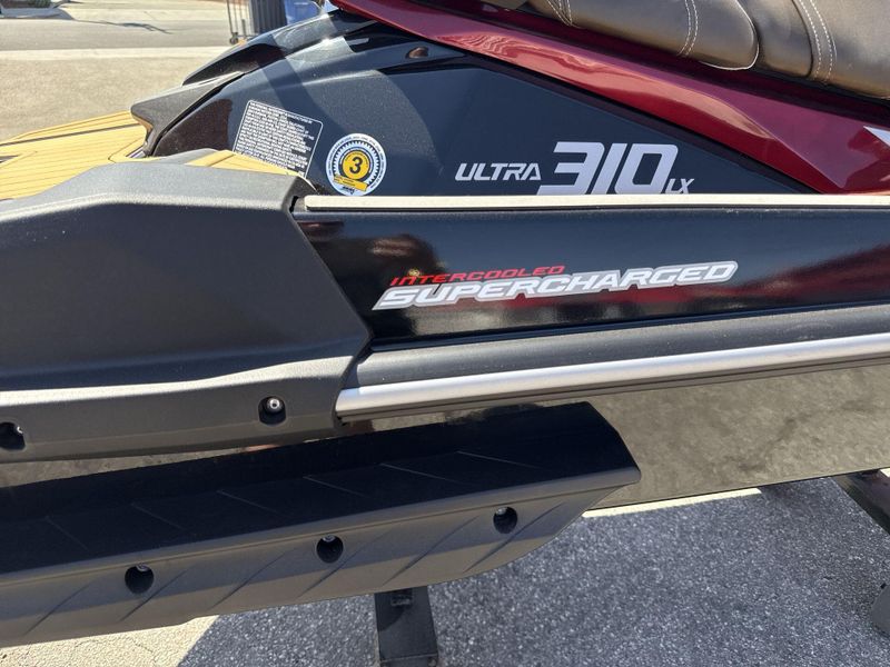New 2026 Kawasaki JET SKI ULTRA 310LX Image 16