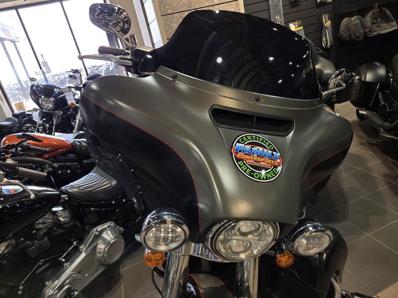2018 HARLEY ELECTRA GLIDE ULTRA LIMITED Image 10