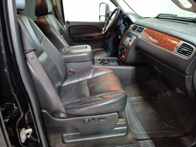 2008 Chevrolet Silverado 3500HD DRW LTZImage 16