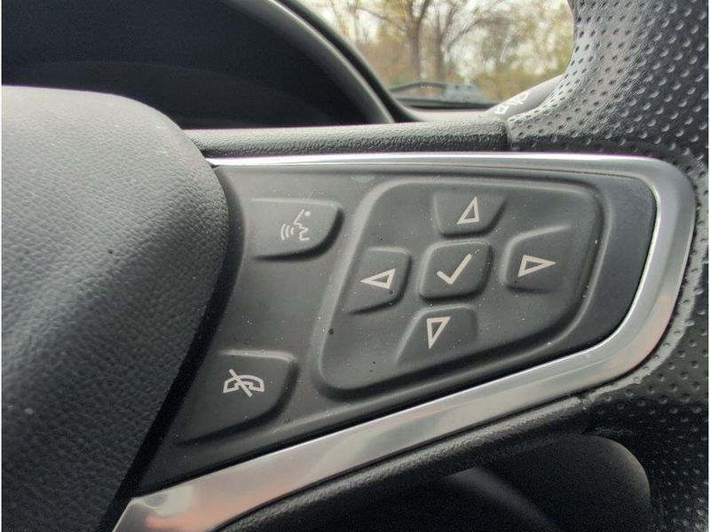 Used 2023 Chevrolet Malibu LTImage 23