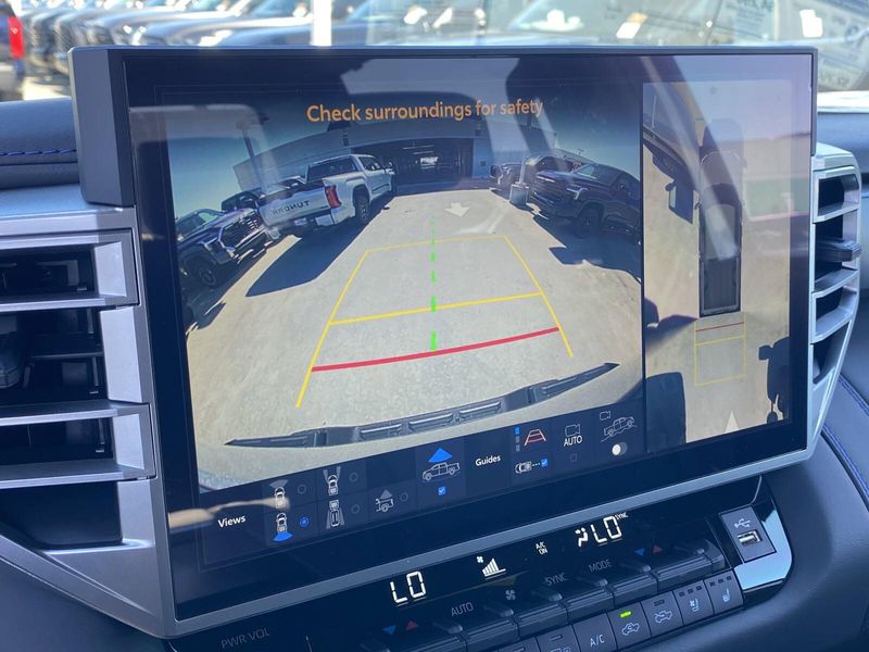 New 2025 Toyota Tundra PlatinumImage 15