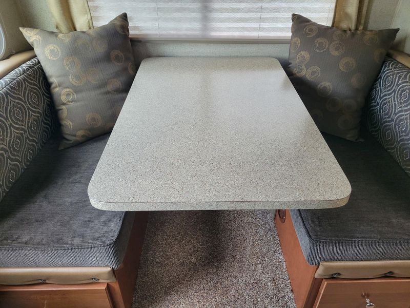Used 2017 NORTHWOOD ARCTIC FOX 865 Image 7