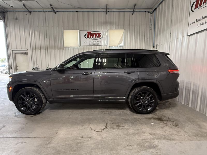 Used 2026 Jeep Grand Cherokee L Limited ReserveImage 15