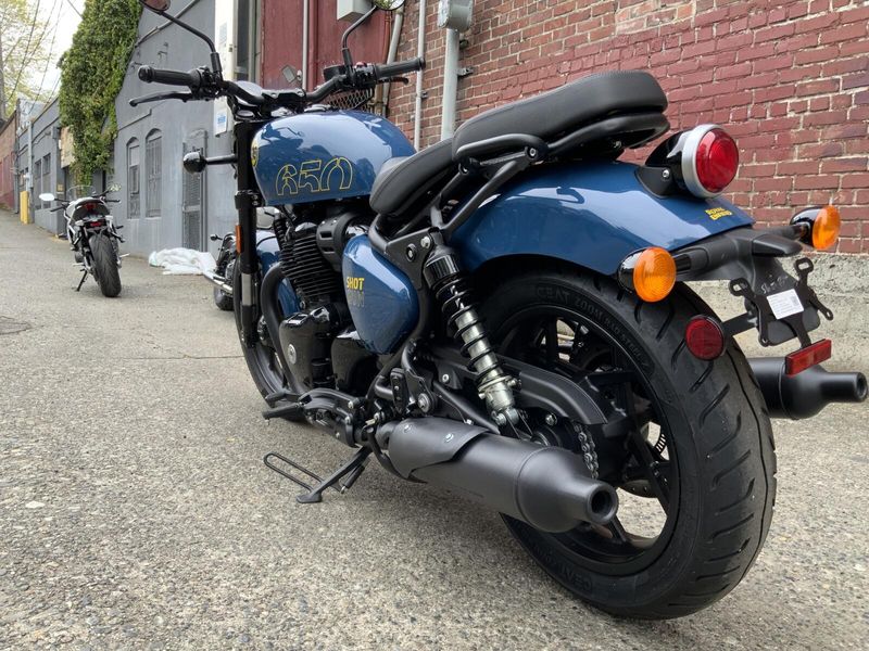 2024 Royal Enfield SHOTGUN 650 