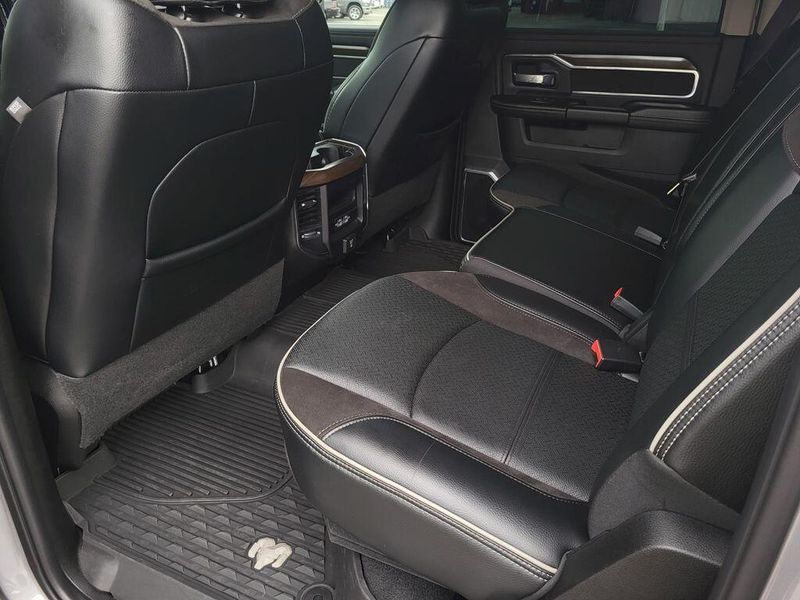 2023 RAM 2500 LaramieImage 29