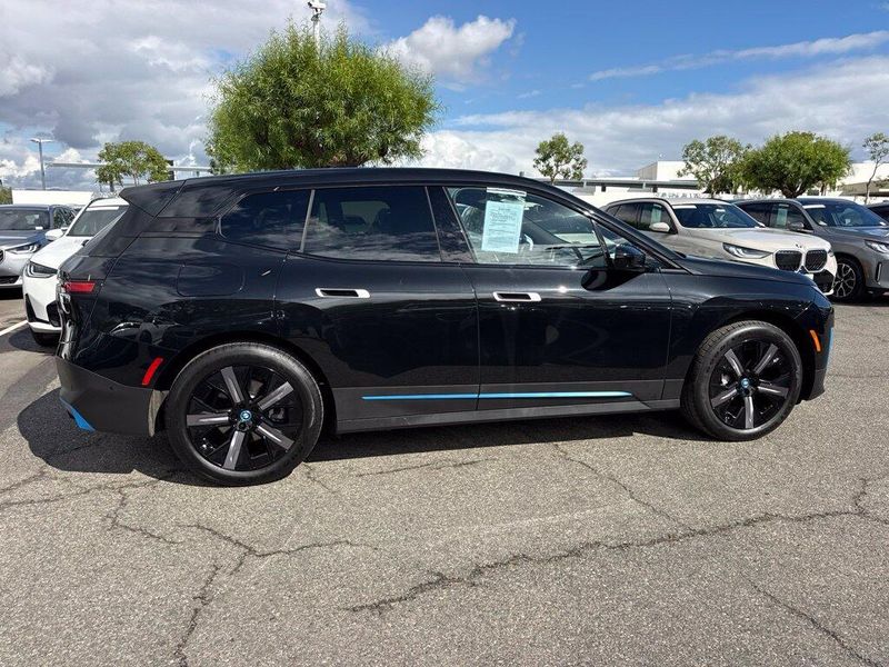 Used 2024 BMW iX xDrive50Image 7