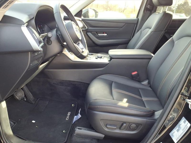 Used 2026 Mazda CX-90 3.3 Turbo SelectImage 16