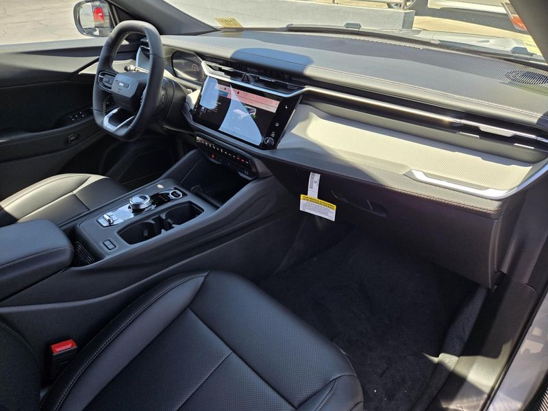 New 2026 Jeep Cherokee Limited 4x4