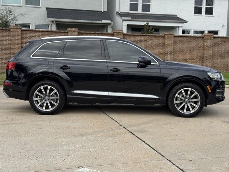 2019 Audi Q7 55 PrestigeImage 15