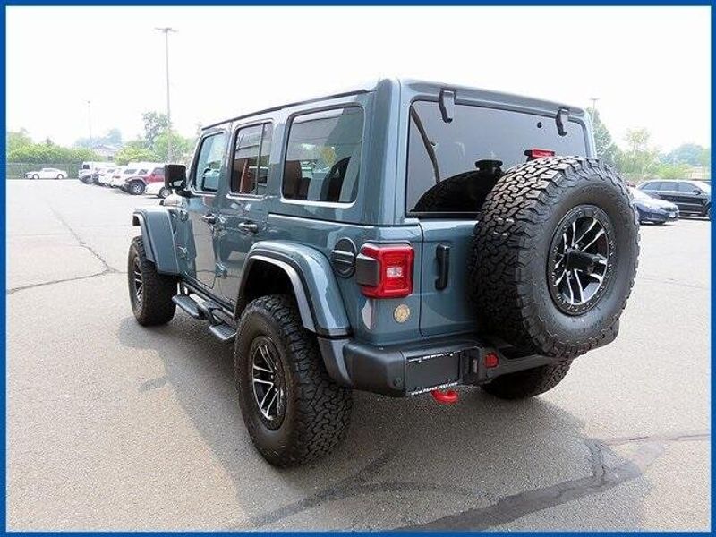 Used 2024 Jeep Wrangler Rubicon XImage 5