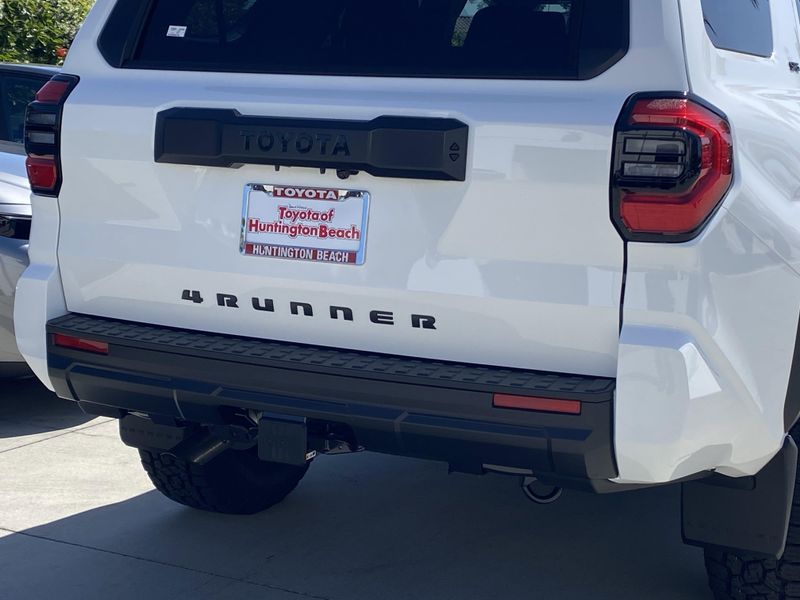 2025 Toyota 4Runner Image 4