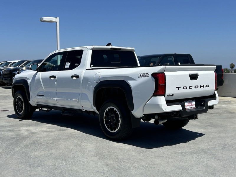 2024 Toyota Tacoma TRD Off RoadImage 5