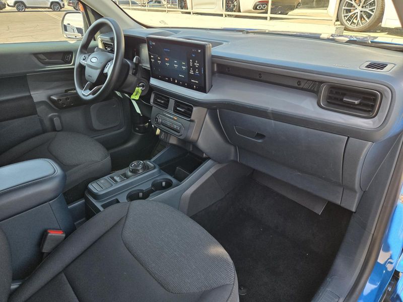 Used 2025 Ford Maverick XL FWD SuperCrew