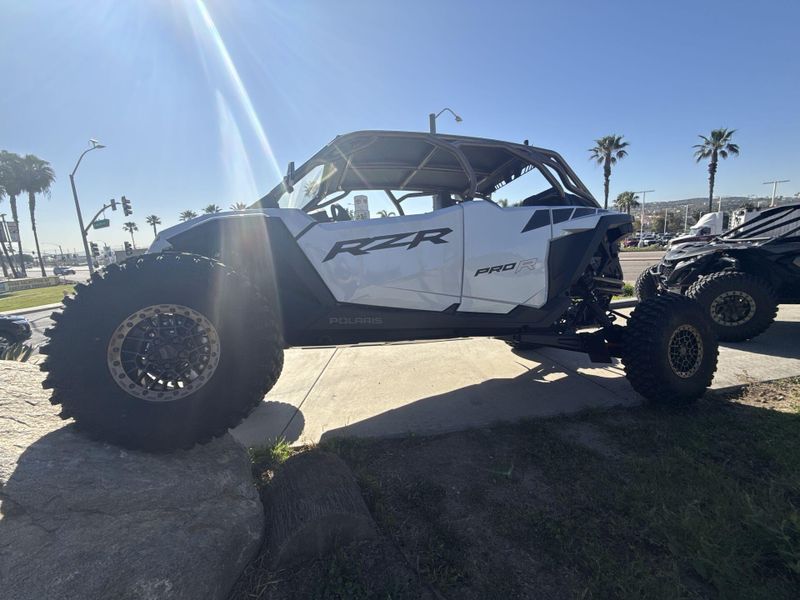 New 2026 Polaris RZR PRO R 4 ULTIMATE Image 15
