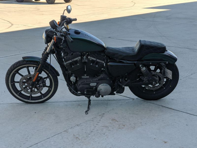 Used 2021 Harley-Davidson SPORTSTER IRON 883 Image 14