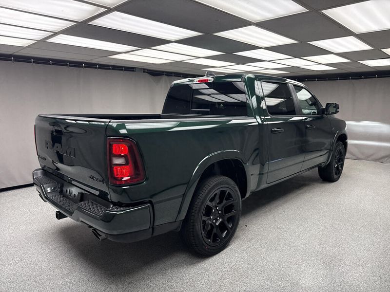 New 2027 RAM 1500 Laramie Crew Cab 4x4 5