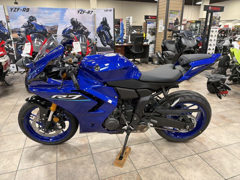 New 2026 Yamaha YZF-R7 Image 14