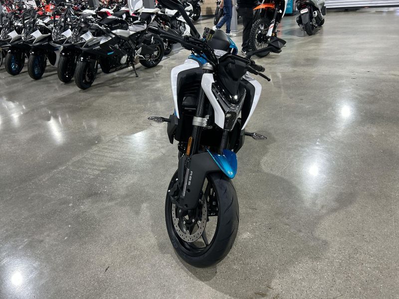 New 2026 CFMOTO 450NK Image 22