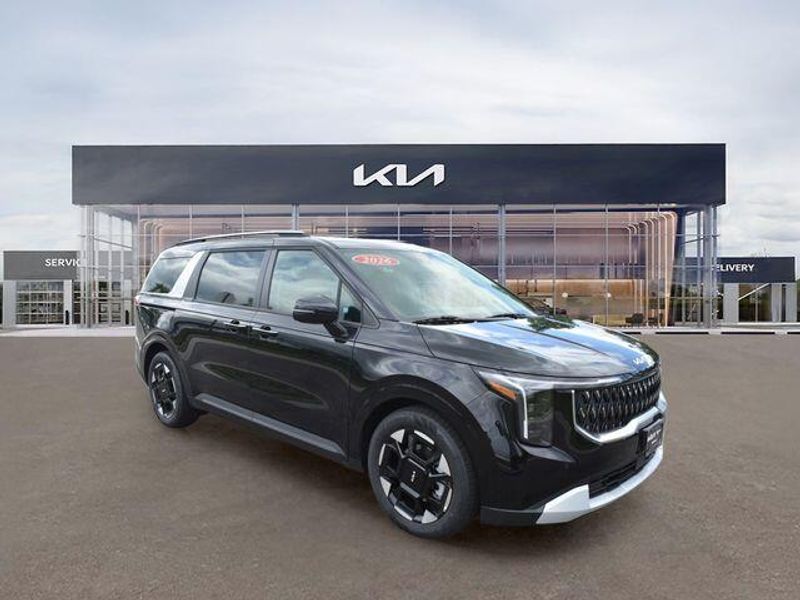 New 2026 Kia Carnival EXImage 1