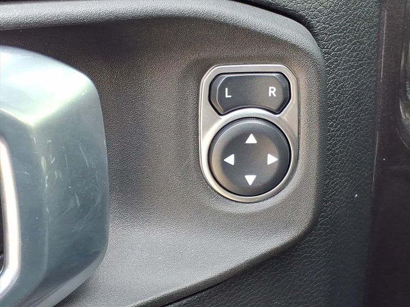 Used 2021 Jeep Wrangler Unlimited Sport SImage 16