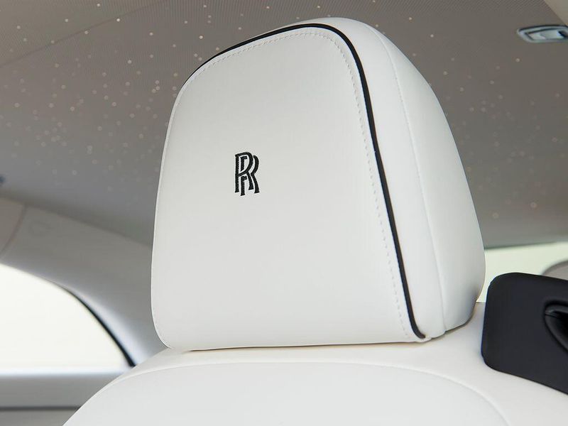 New 2026 Rolls-Royce Spectre Image 13