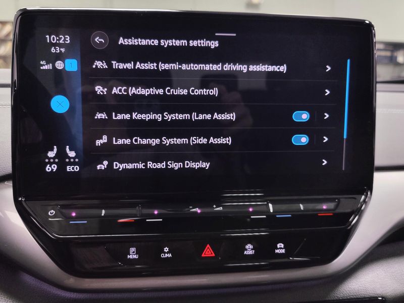 2024 Volkswagen ID.4 S w/Glass RoofImage 9