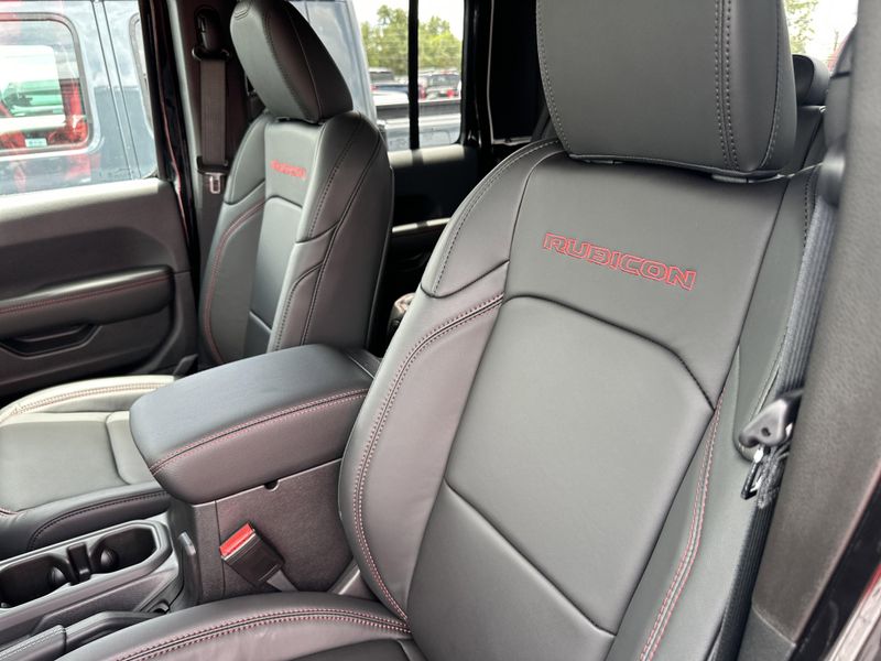 New 2025 Jeep Gladiator Rubicon X 4x4Image 23