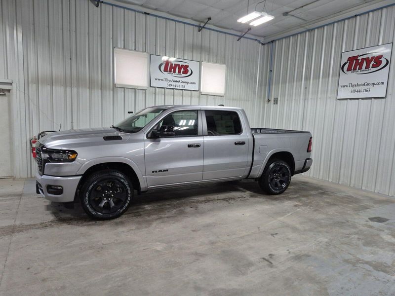 2025 RAM 1500 Big Horn Crew Cab 4x4 5