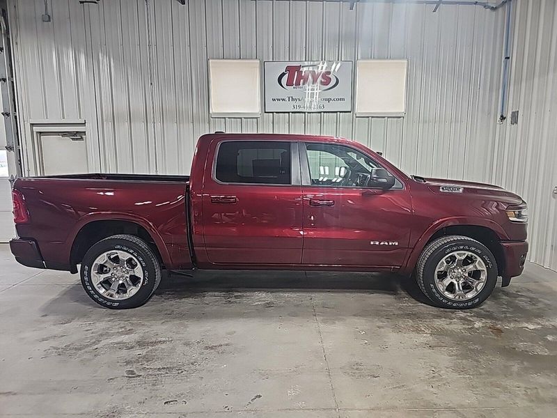 2025 RAM 1500 Big Horn Crew Cab 4x4 5