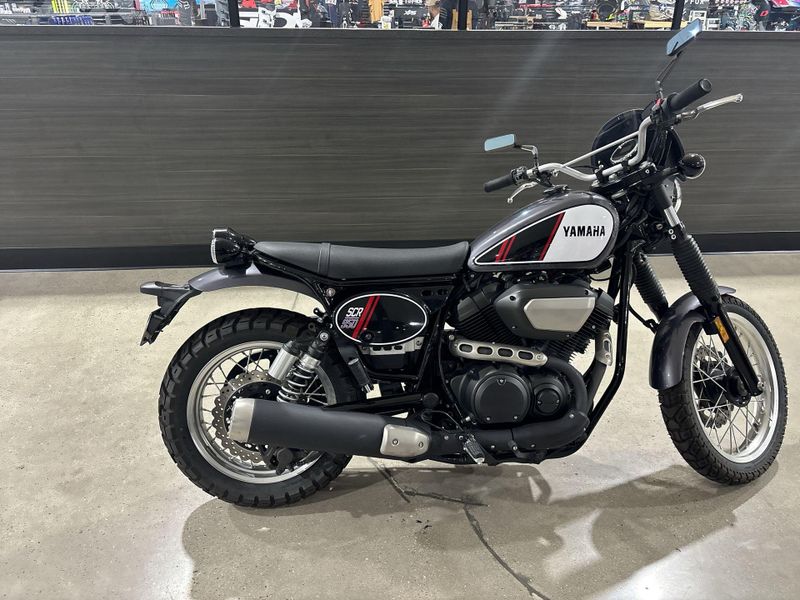 Used 2017 Yamaha SCR950 Image 17