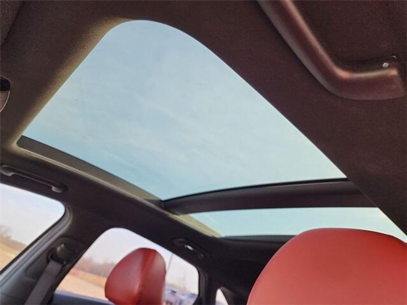 2022 Kia K5 GT-LineImage 19