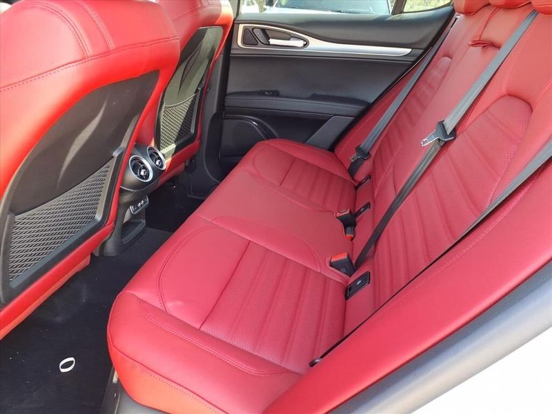 New 2025 Alfa Romeo Stelvio Image 10
