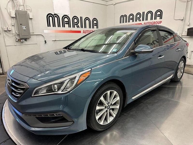 2017 Hyundai Sonata LimitedImage 12